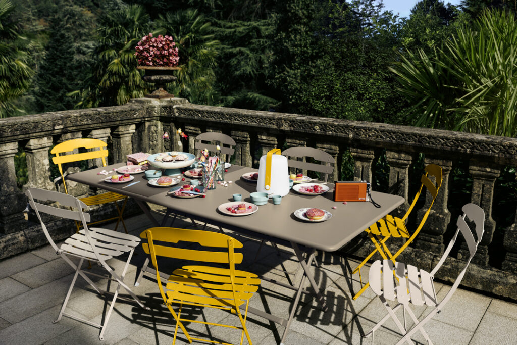 Mobilier-de-jardin-en-metal-Fermob